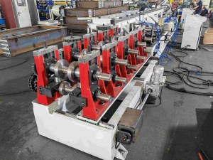 box beam seaming machine