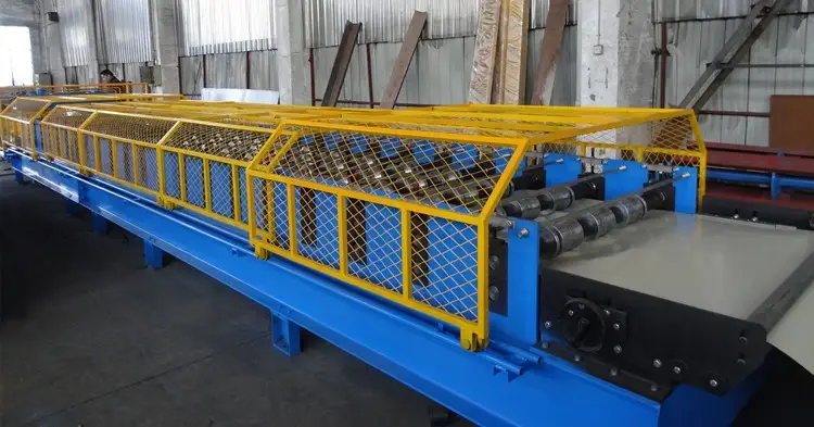 Alimentador de máquina de perfilagem Trimdek