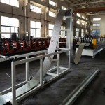 Acumulador de máquina formadora de perfiles Z