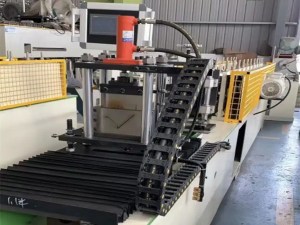Damlama Kenarı Rulo Şekillendirme Makinesi
