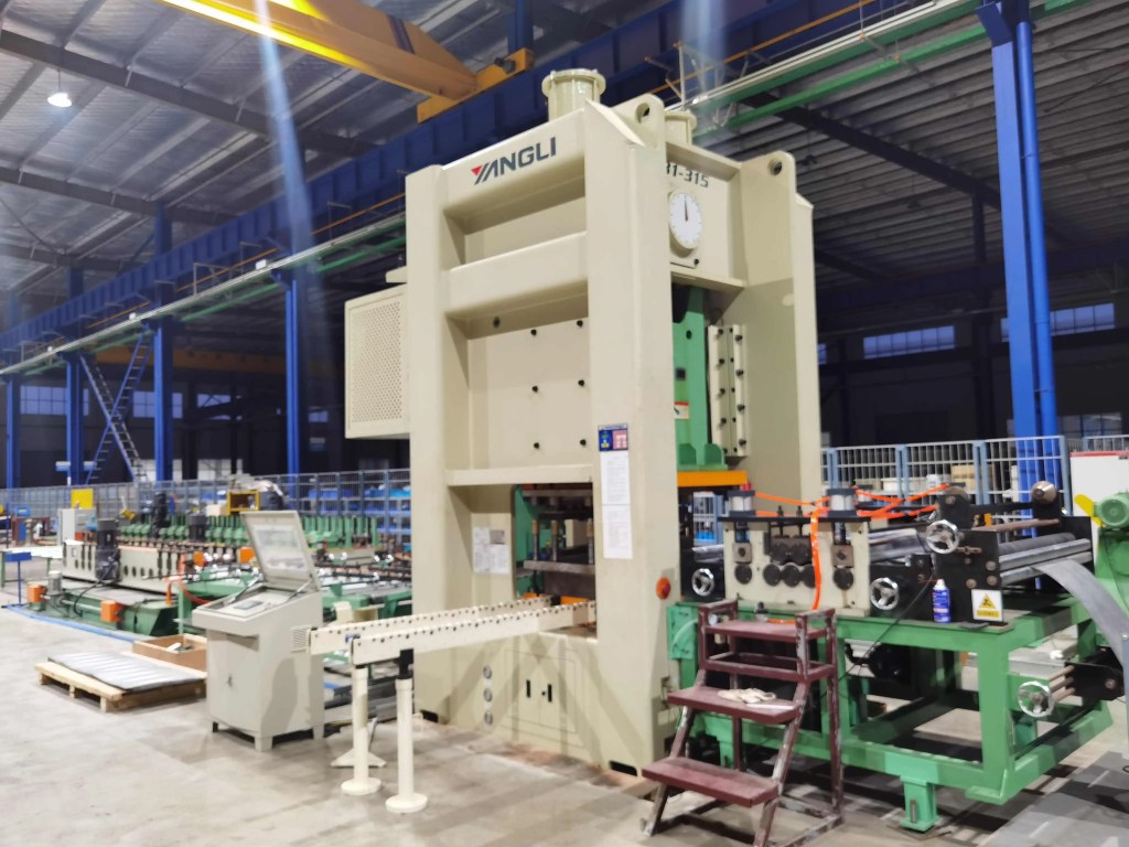 punch press for roll forming industry in operation at Beli's customer's factory