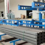 Ligne de production complète de la machine de profilage de pannes sigma Beli RollForming en usine.