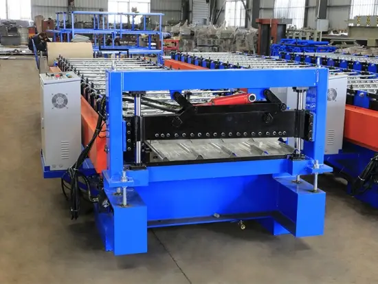 Klip-Lok 700 Fertigungsmaschine