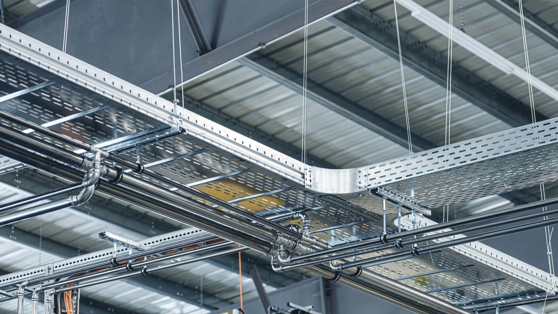 Infraestructura eléctrica y gestión de cables